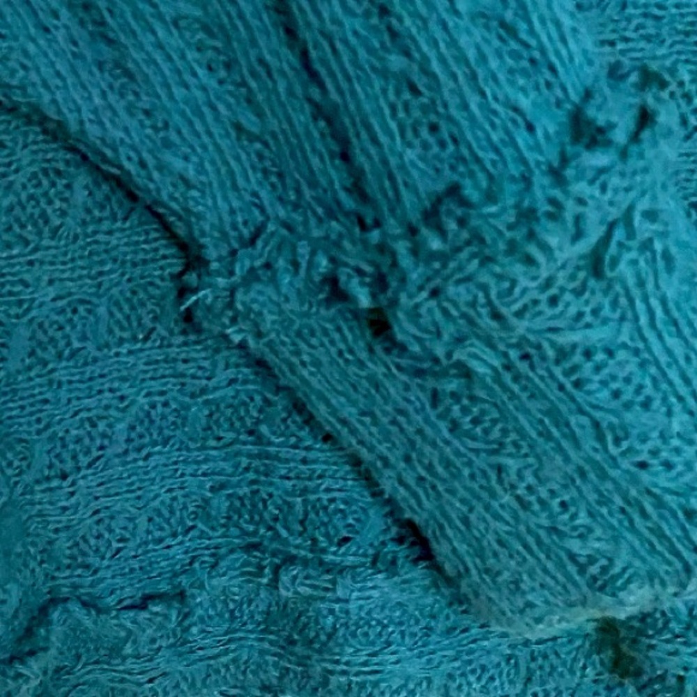 We the FREE PEOPLE Thiens Hacci Top-Teal Night Oversized Sweater SzM - Picture 3 of 7